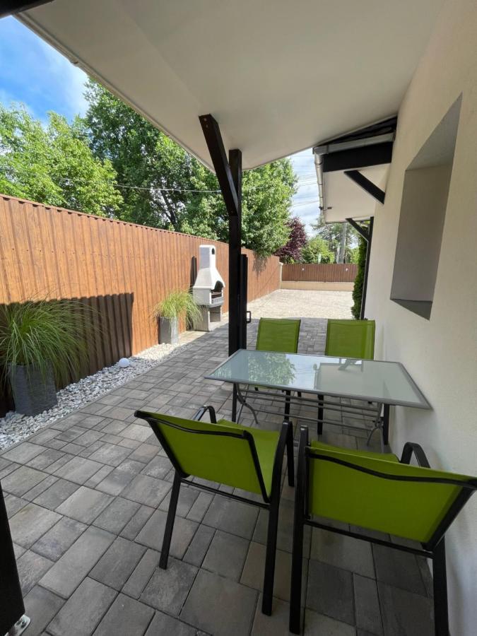 Tutti Apartman Balatonlelle Exterior photo